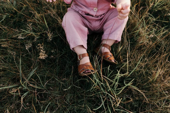 Toddlers feet | Details | Family lifestyle photography in Basingstoke | Hampshire | Ewa Jones Photography