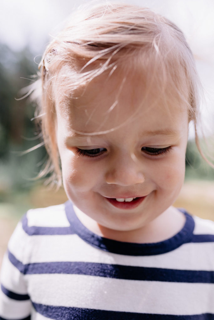 Happy girl | Natural photography | Hampshire Lifestyle Photography | Ewa Jones Photography