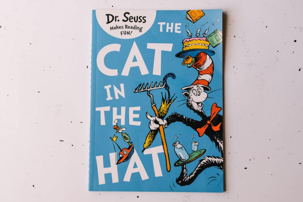 The cat in the hat book. 30 books to read for 0-5 year old - Part 1. Ewa Jones Photography