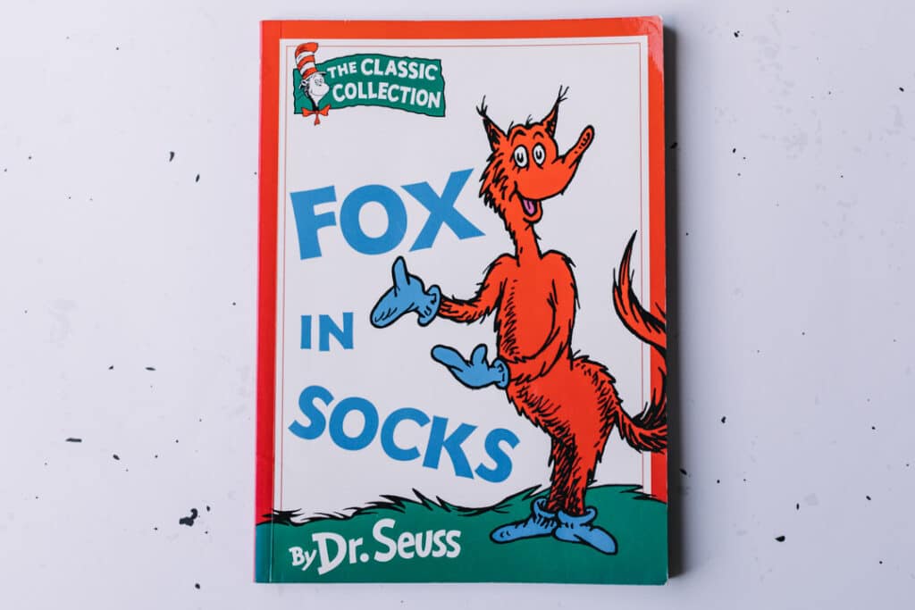 Fox in socks book. 30 books to read for 0-5 year old - Part 1. Ewa Jones Photography