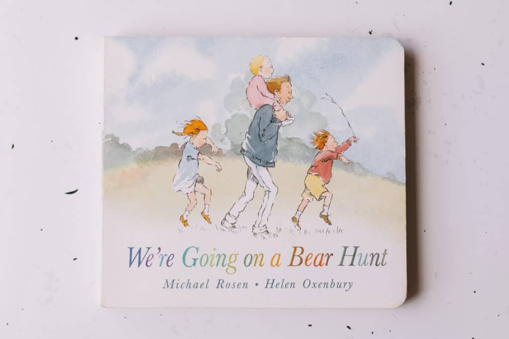 We are going on a bear hunt book. 30 books to read for 0-5 year old - Part 2. Ewa Jones Photography