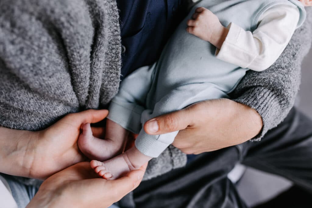 Little tiny newborn baby feet. Newborn photographer in Basingstoke, Hampshire. Ewa Jones Photography