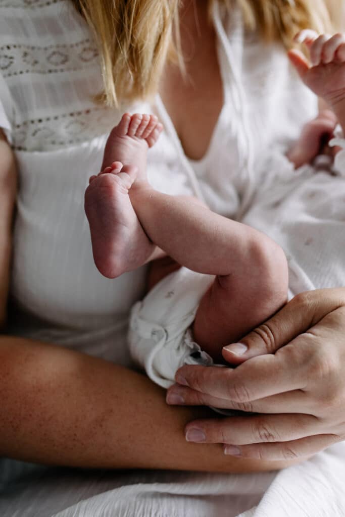 Close up detail of newborn baby feet. Newborn baby photo session in Basingstoke, Hampshire. Ewa Jones Photography