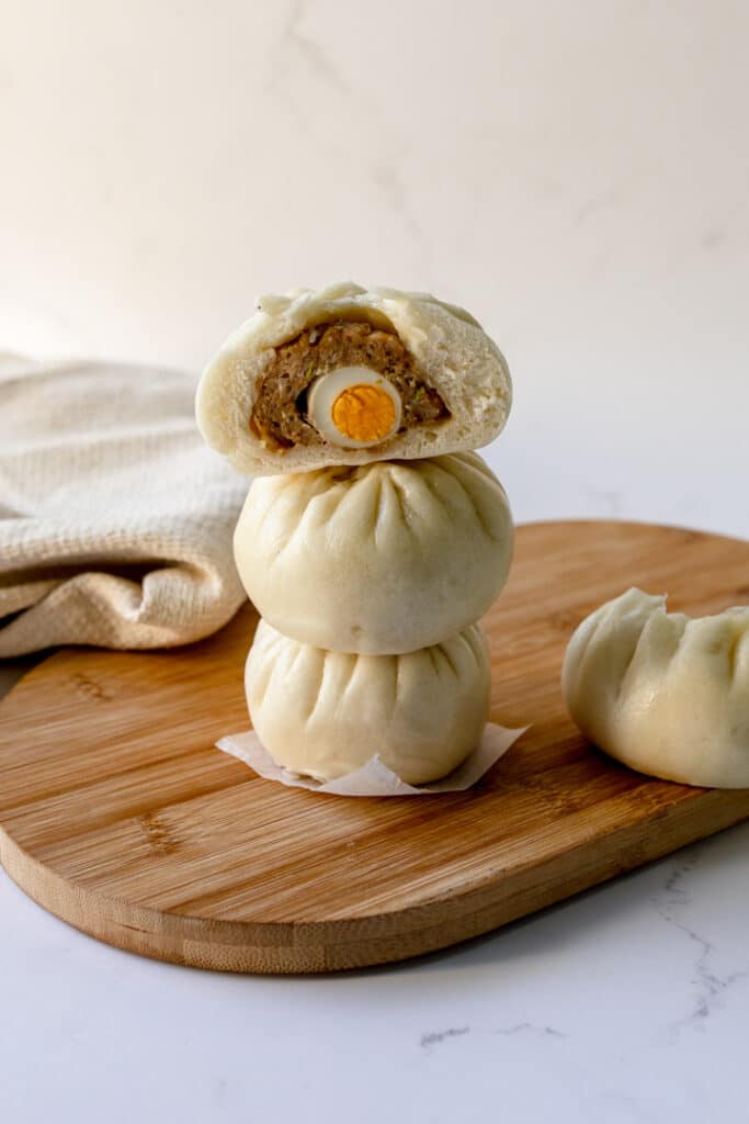 Authentic Vietnamese buns on a wooden chopping board. Food photography with Banana Blossom. Ewa Jones Photography