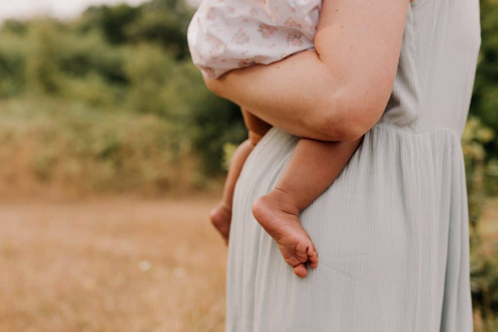 close up of baby feet. family photographer in Hampshire. Ewa Jones Photography