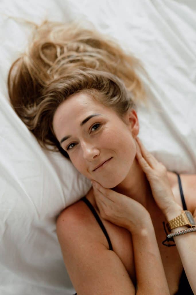 Empowering female photo sessions. Female intimate boudoir session in Basingstoke hamsphire. Hampshire photographer. Basingstoke female photographer.Ewa Jones Photography