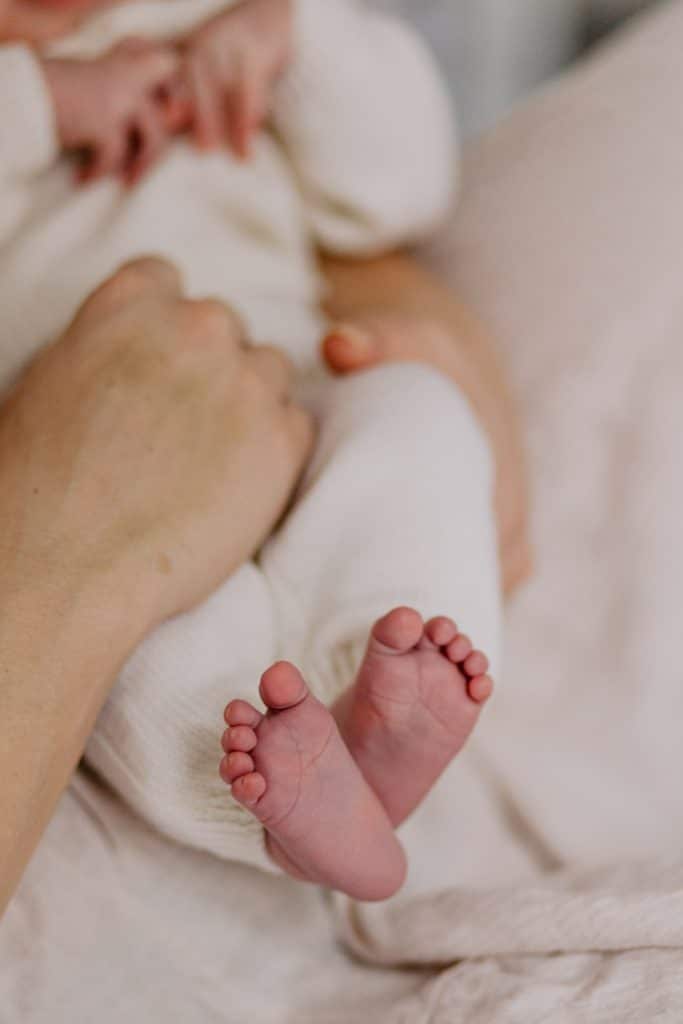 Newborn photo shoot in London-8 Close up detail of newborn baby feet. Newborn photo session. In home newborn session. newborn baby photographer in Hampshire. Ewa Jones Photography