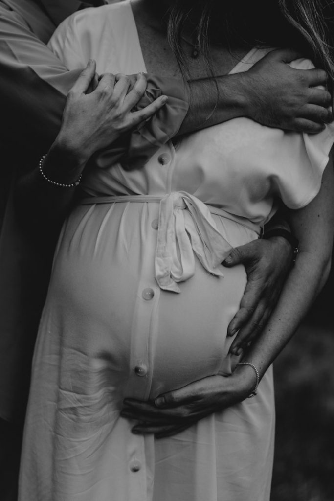 Close up of baby bump. Intimate maternity portraits. Hampshire photographer. Ewa jones Photography. Basingstoke photographer