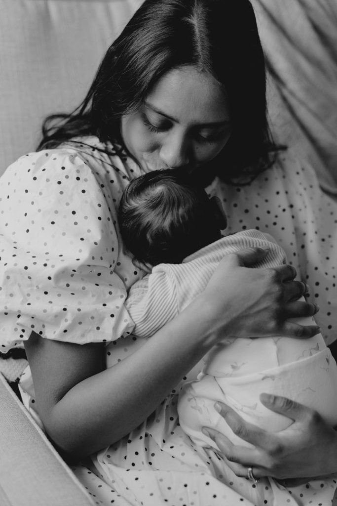 mum is kissing baby. Newborn photo session in Hampshire. Ewa Jones Photography
